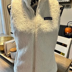 White Patagonia vest women’s size medium
